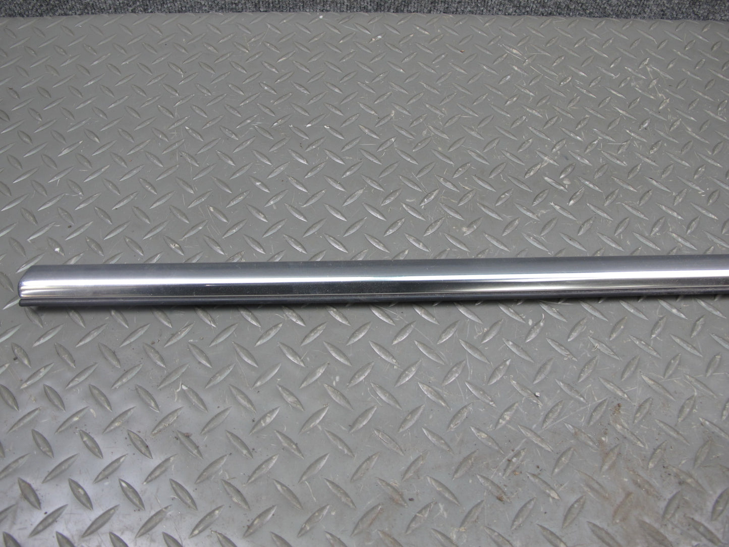14-19 Maserati Ghibli Set of 4 Front Right & Left Door Molding OEM