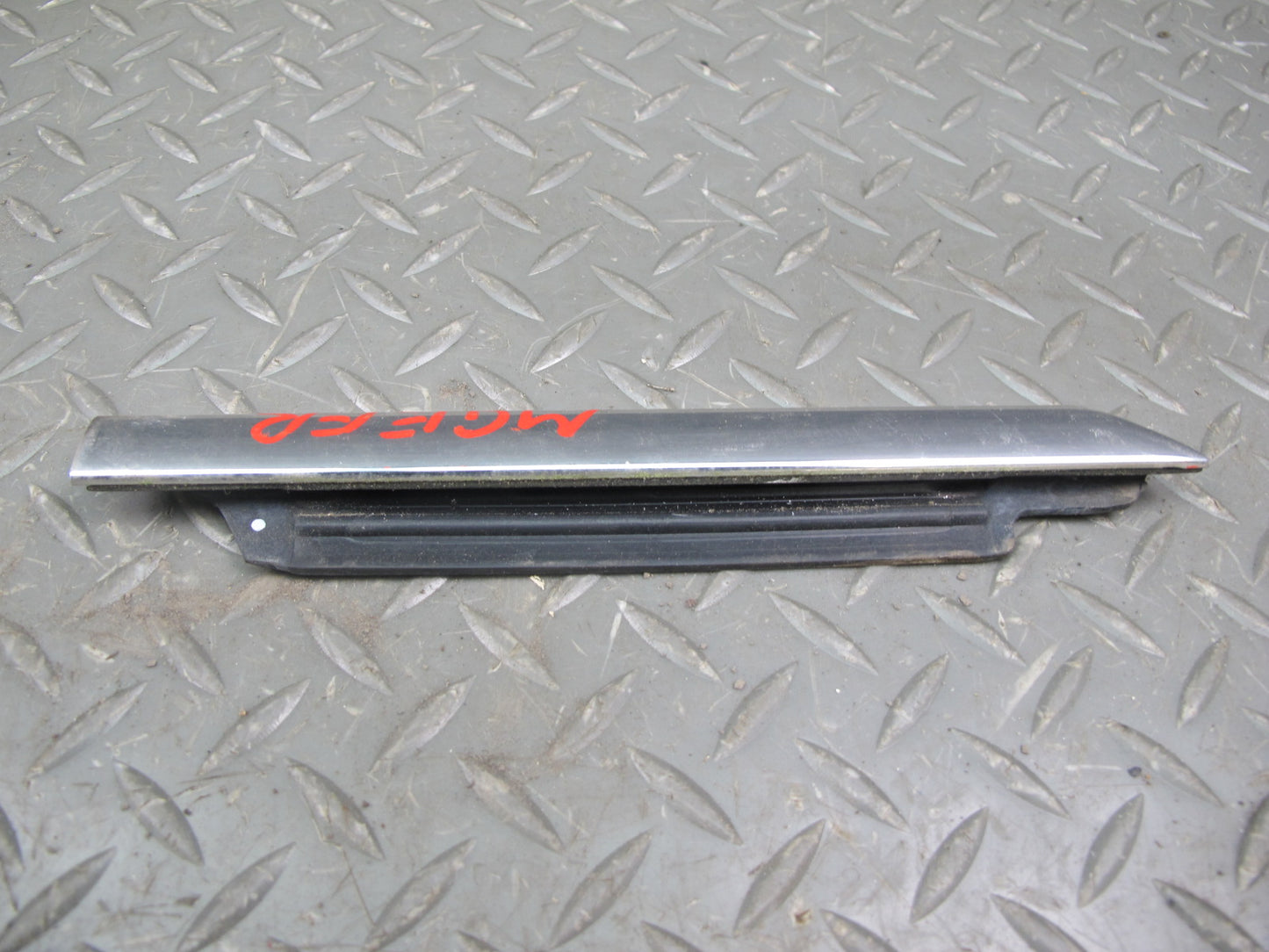 14-19 Maserati Ghibli Set of 4 Front Right & Left Door Molding OEM