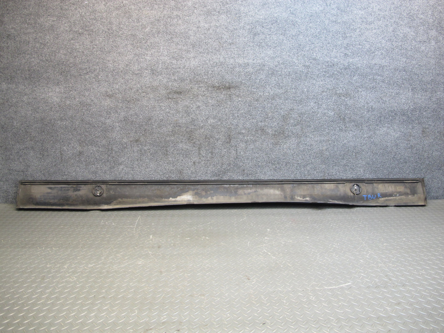 94-99 BMW E36 3-SERIES 2DOOR Set of 2 Side Skirt Rocker Panel Molding OEM