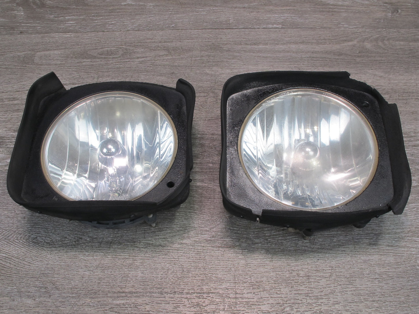 2003-2009 Hummer H2 Front Right & Left Side Halogen Headlight Lamp Set