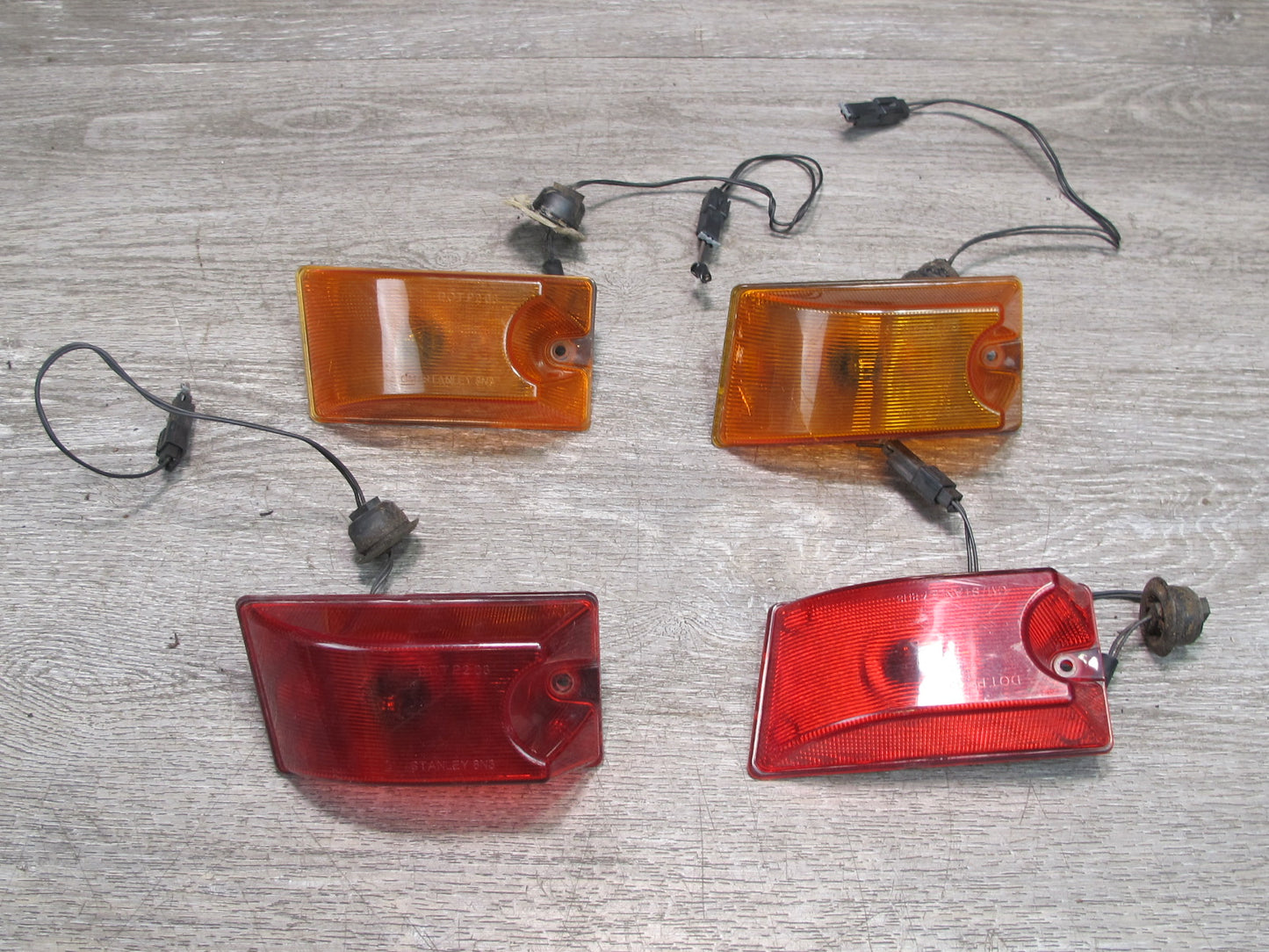 2003-2009 Hummer H2 Front & Rear Upper Roof Clearance Marker Light Lamp Set of 4