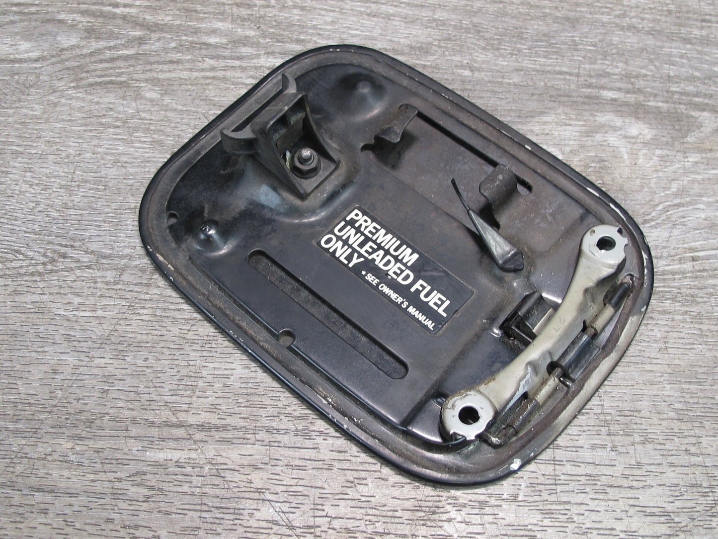 01-06 Lexus UCF30L LS430 Fuel Filler Door Lid Cover OEM