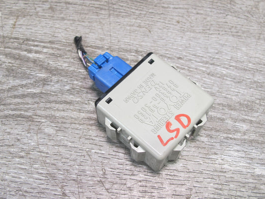04-06 Lexus UCF30L LS430 Power Steering Control Module 89650-50120 OEM