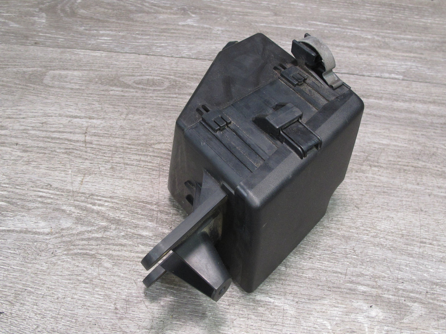 01-06 Lexus UCF30L LS430 Junction Fuse Relay Box Module OEM