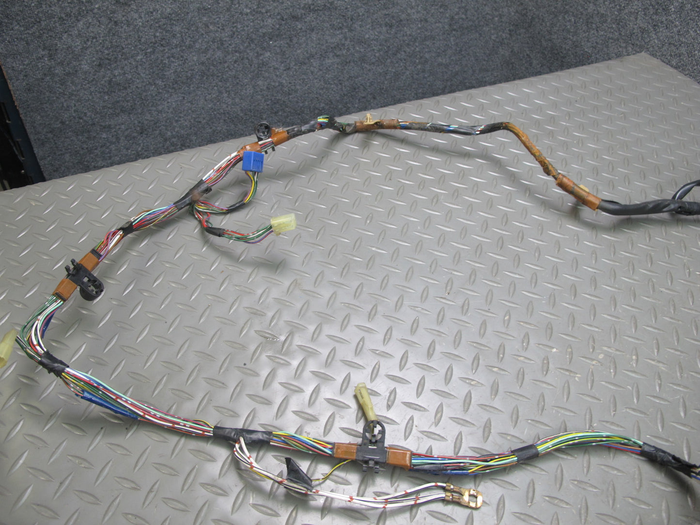 1987 Toyota Supra MA71 Rear Left Body Taillight Wire Wiring Harness OEM