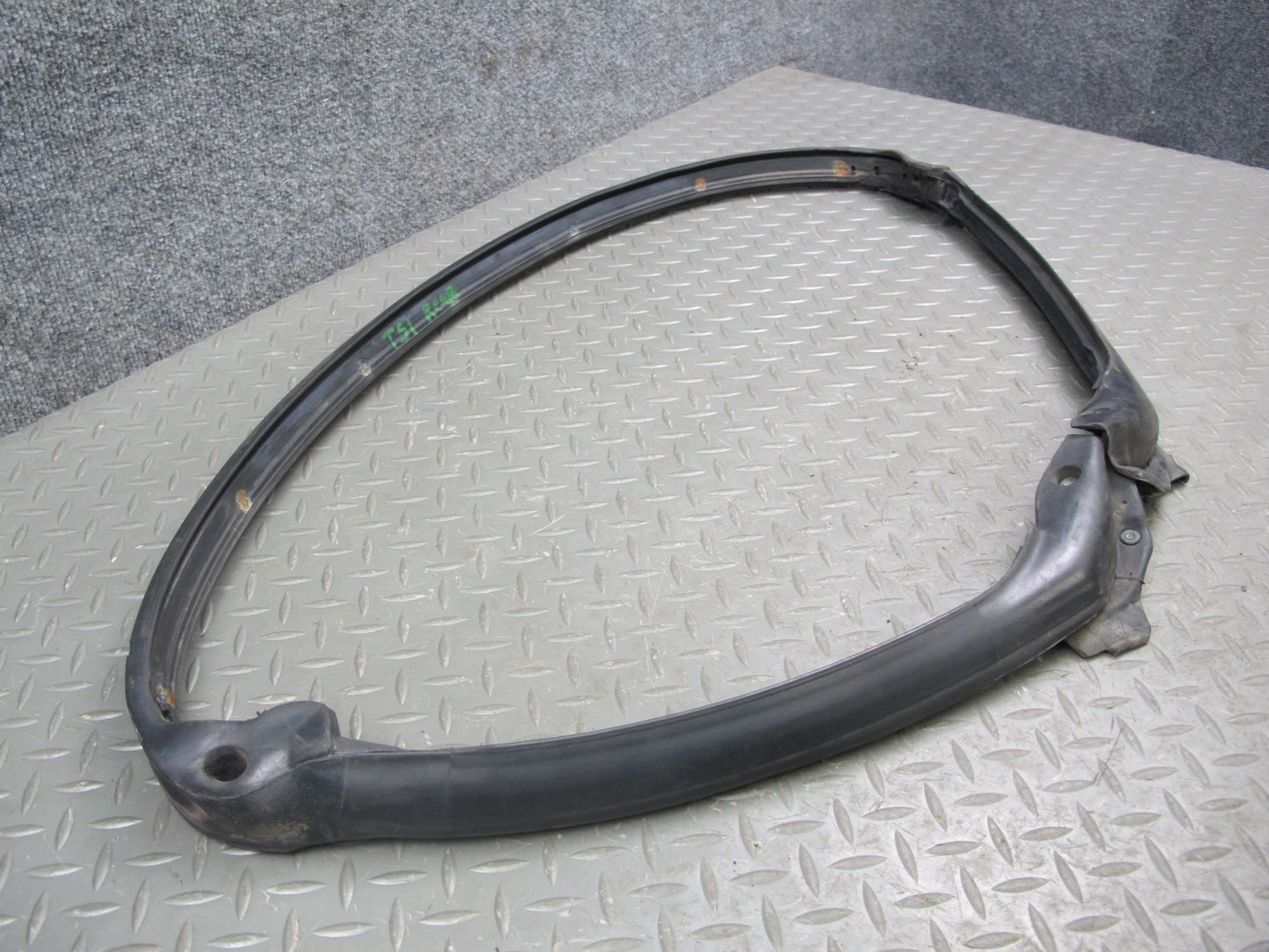 87-92 Toyota Supra MA71 Set of 2 Targa TOP Roof Weatherstrip Rubber Seal OEM