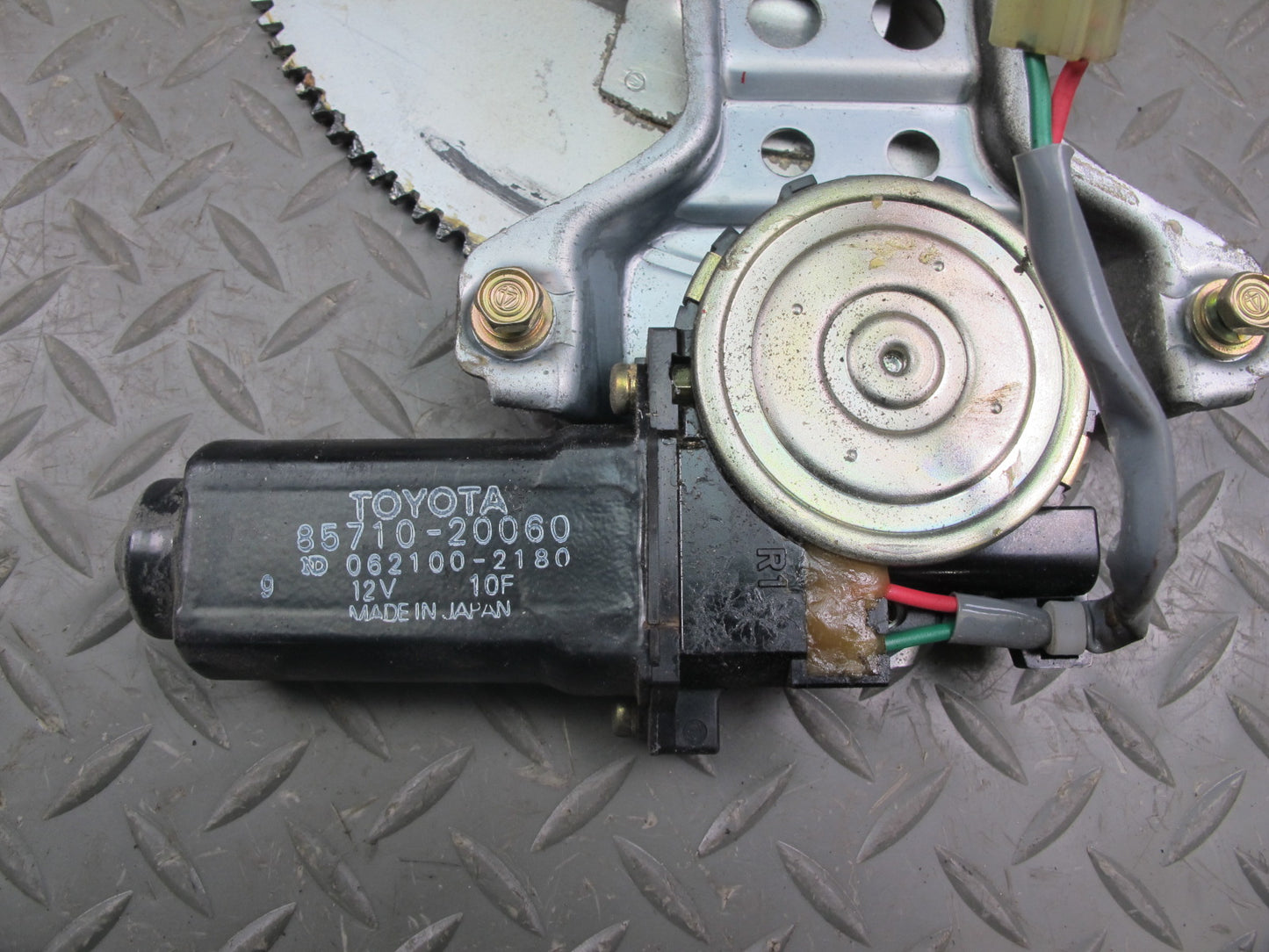 86-92 Toyota Supra MA71 Right Door Window Regulator w Motor OEM