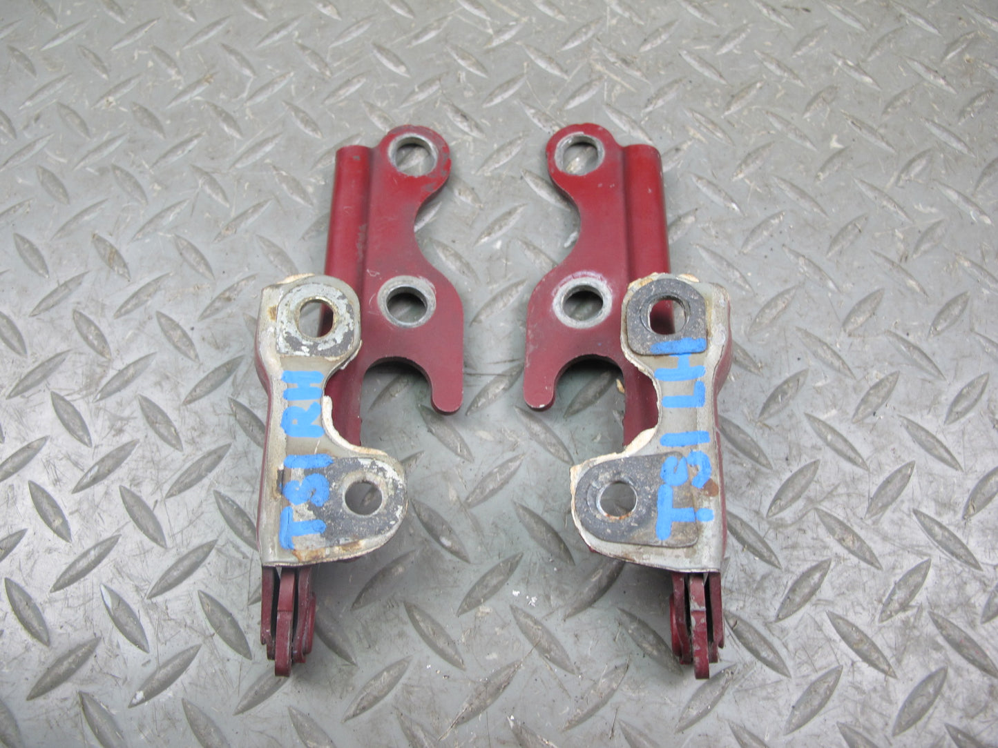 86-92 Toyota Supra MA71 Set of 2 Front Left & Right Hood Hinge OEM