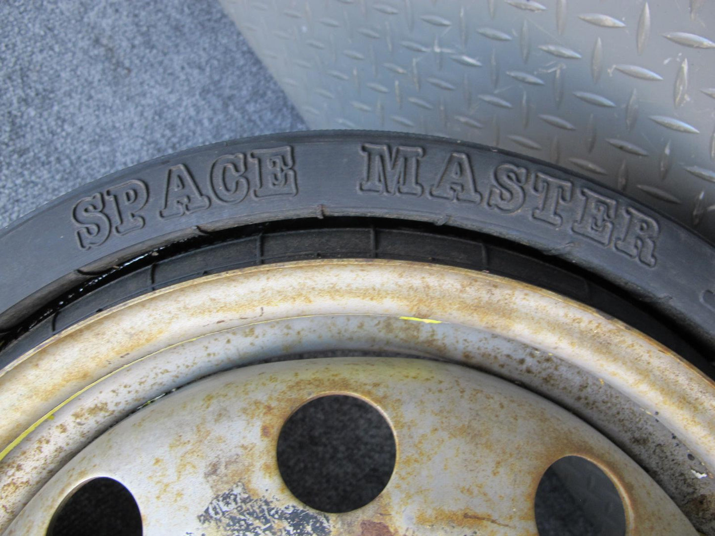 1984-1989 Porsche 928 S Spare Tire 15" Wheel 15x5J ET55 92836101803