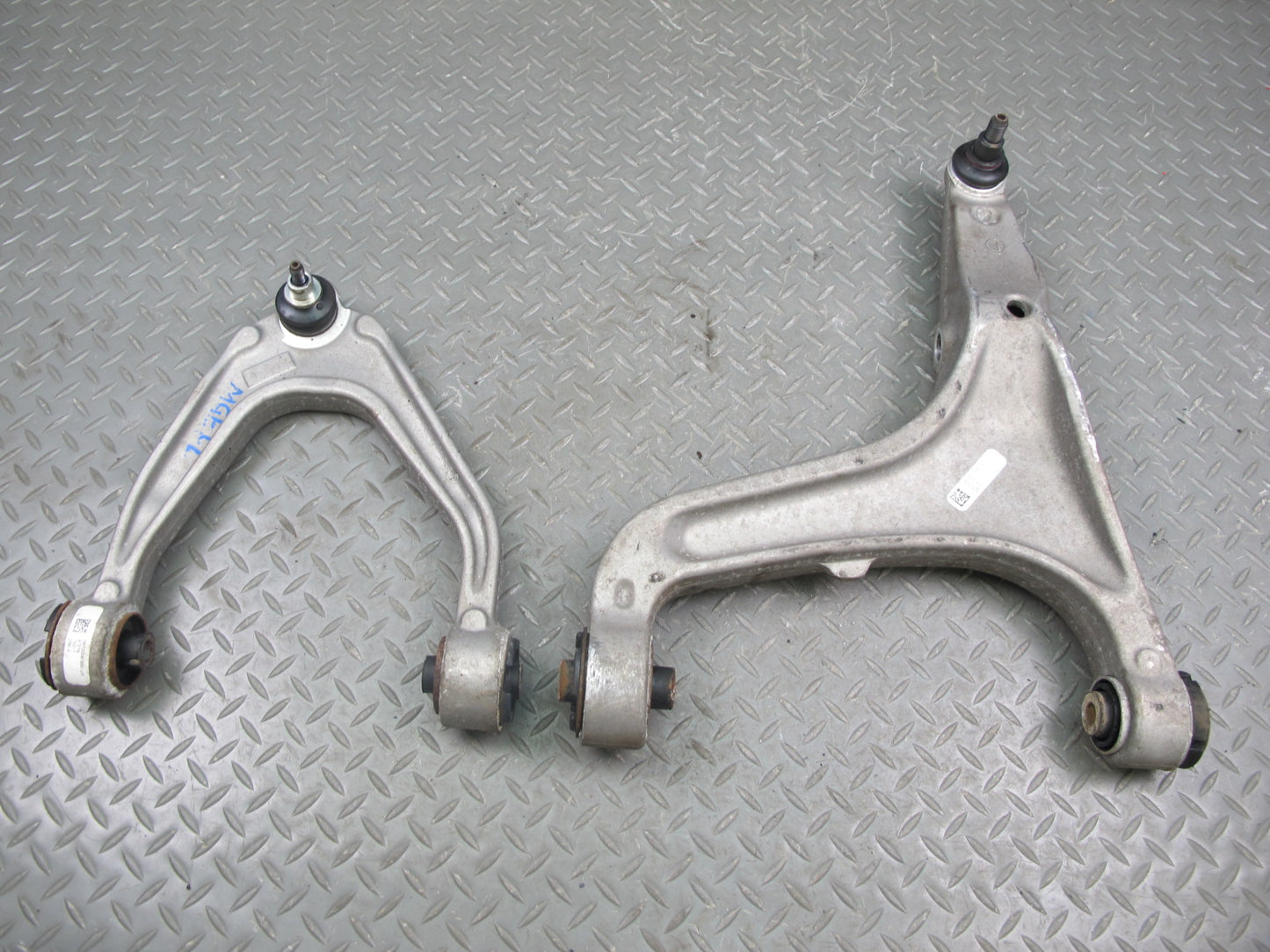 14-19 Maserati Ghibli M157 AWD Set of 2 Front Left Upper Lower Control Arm OEM