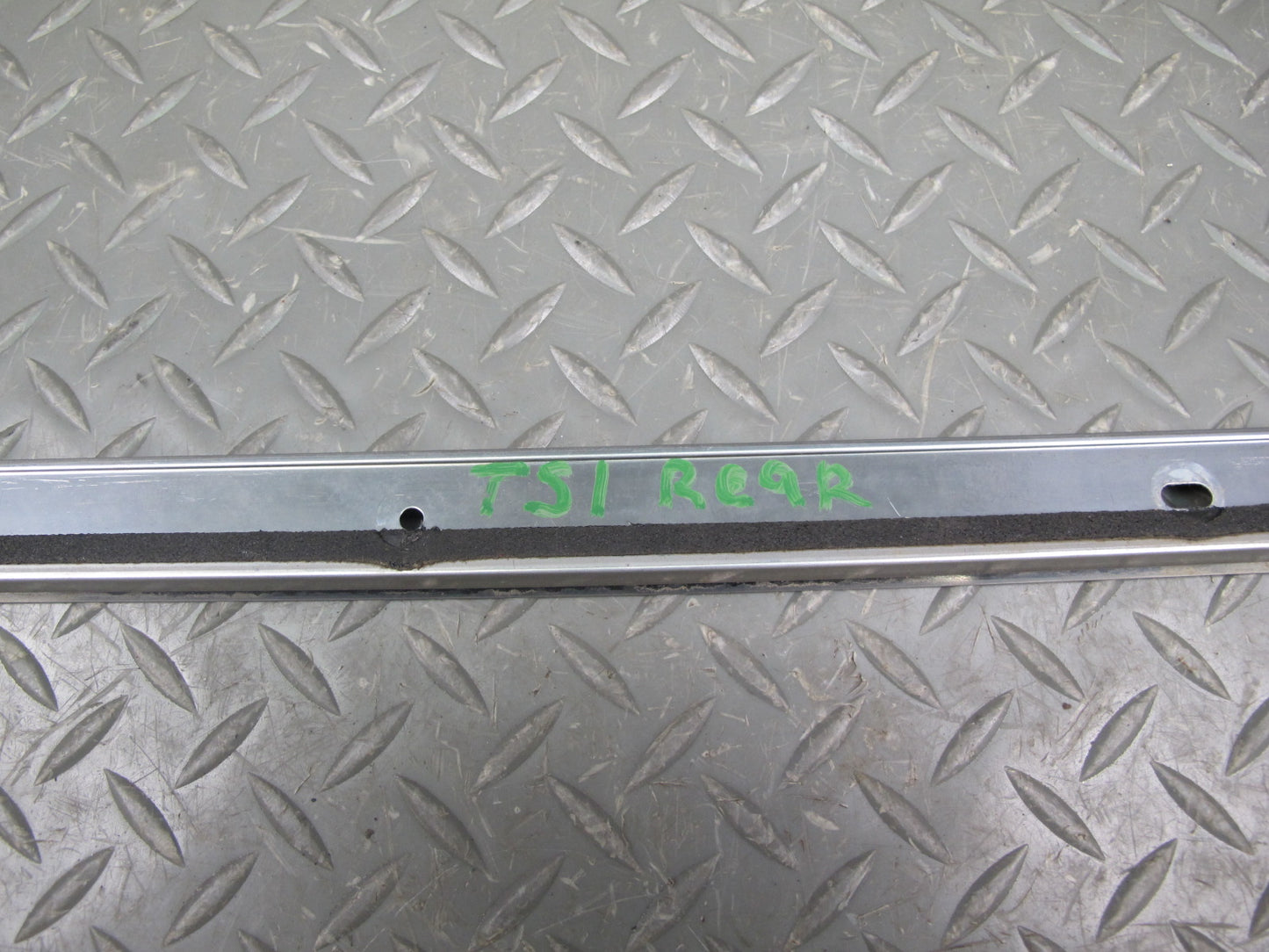 87-92 Toyota Supra MA71 Targa Roof Door Glass Weatherstrip Guide Set OEM