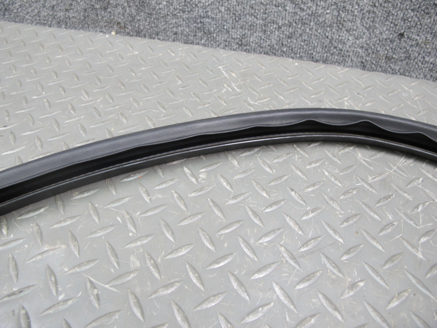 03-06 Chevrolet SSR Front Hood Rear Weatherstrip Rubber Seal 15114843 OEM