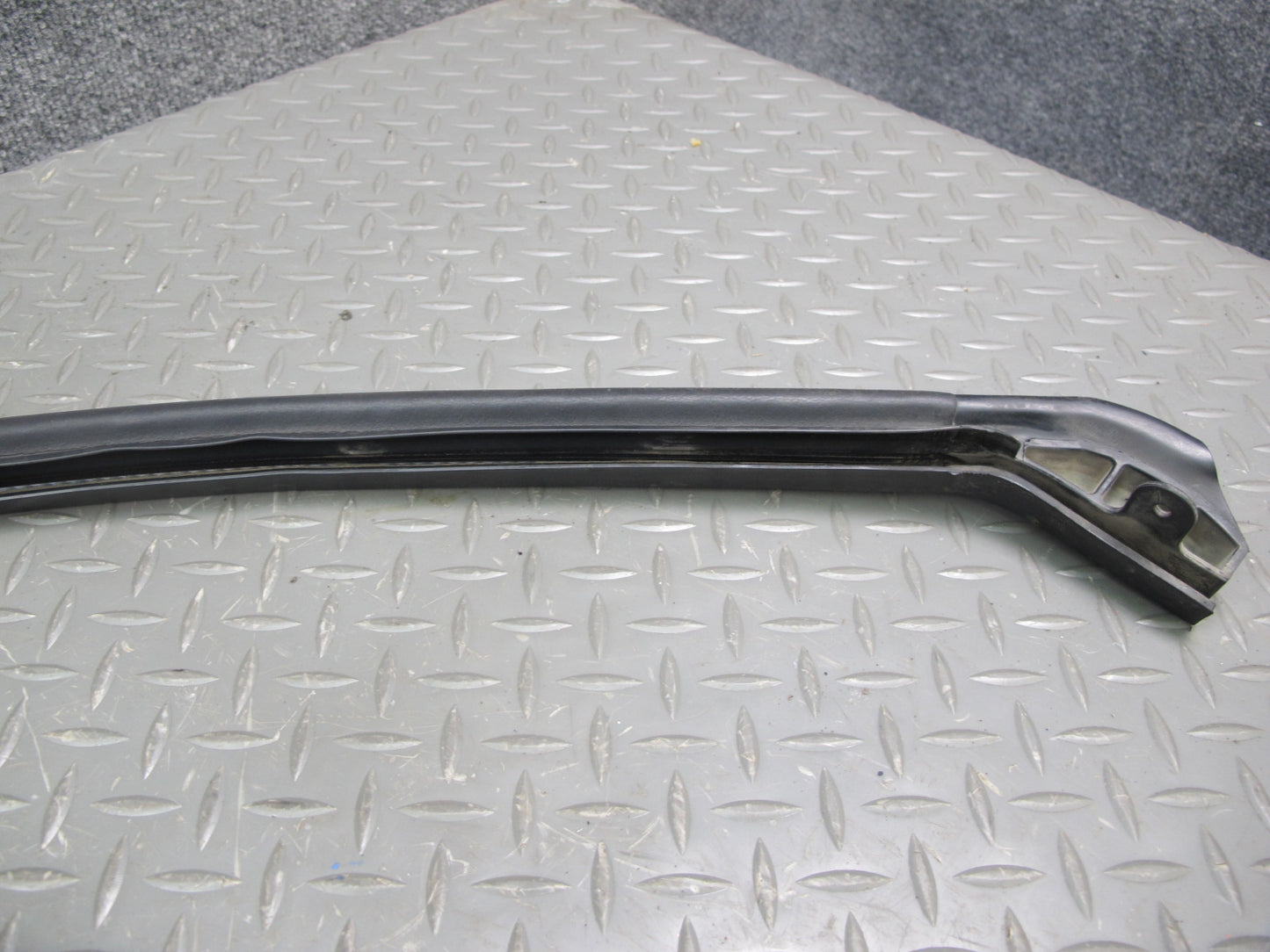 03-06 Chevrolet SSR Front Hood Rear Weatherstrip Rubber Seal 15114843 OEM