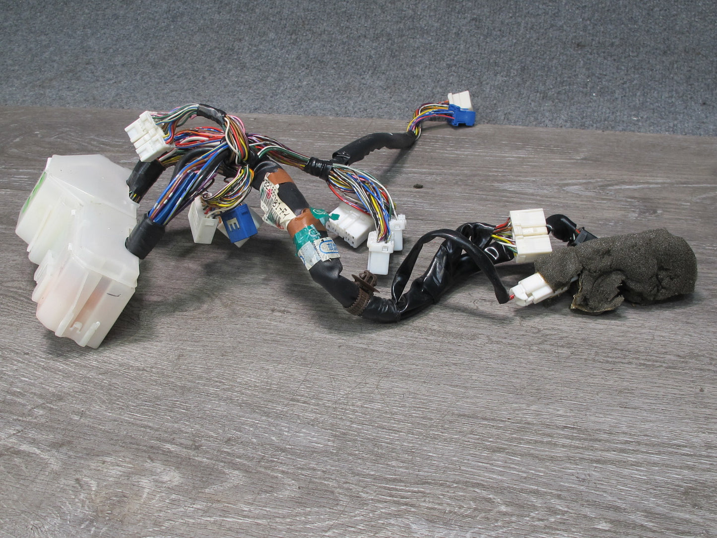 92-94 Lexus UZZ30L SC300 SC400 Console Box Wire Wiring Harness 82166-24081 OEM