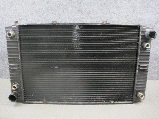 1984-1986 Porsche 928 S A/T Engine Motor Cooling Radiator 92810604001