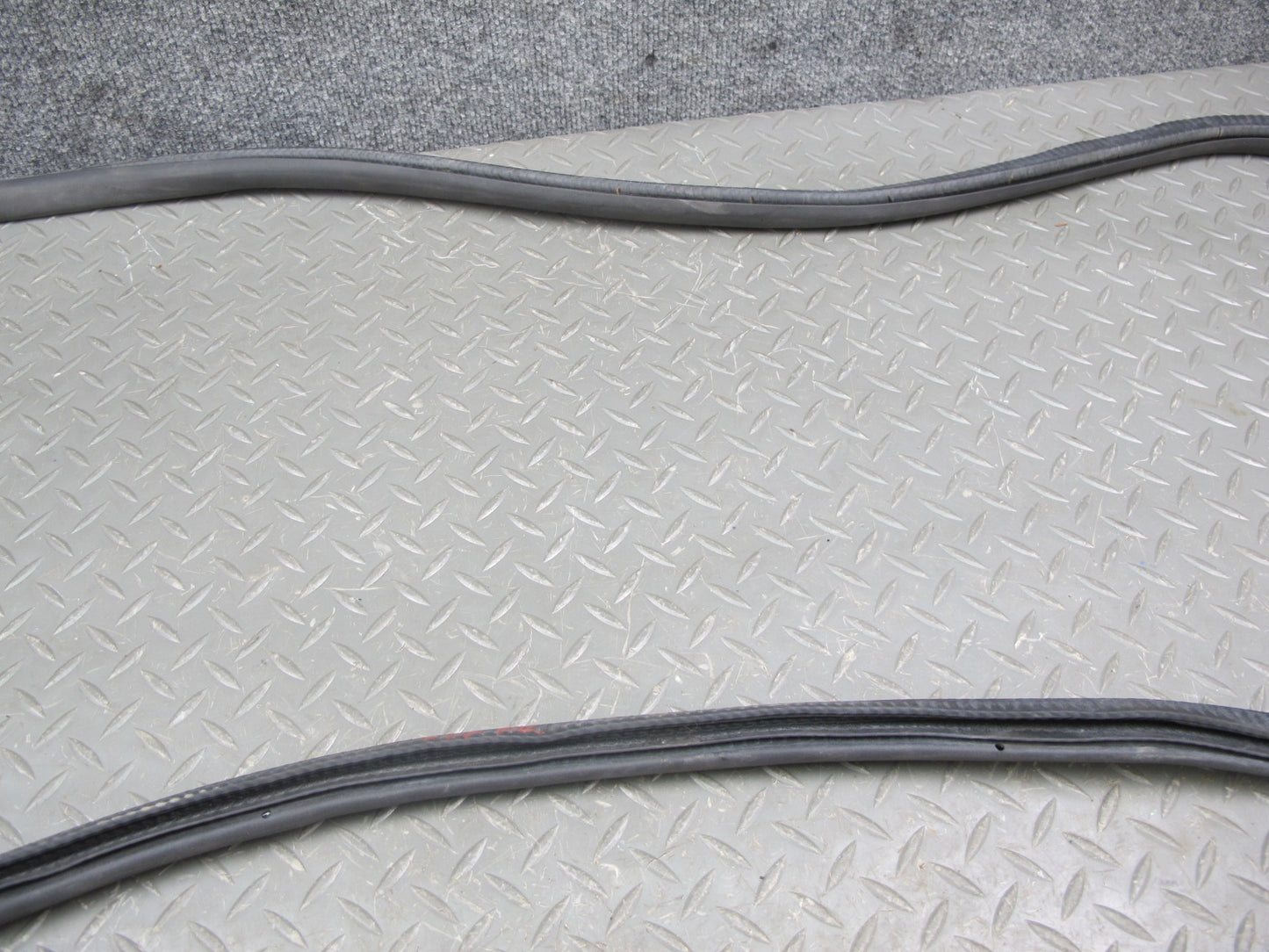 2010-2016 Porsche Panamera 970 Front & Rear Door Weatherstrip Seal Set of 4