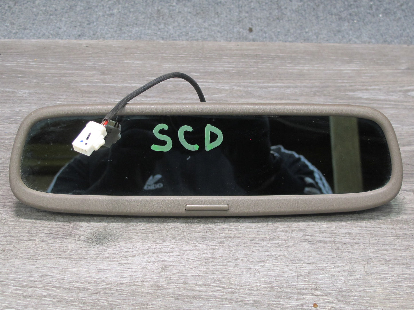 92-95 Lexus UZZ30L SC300 SC400 Manual Dimming Interior Rear View Mirror OEM