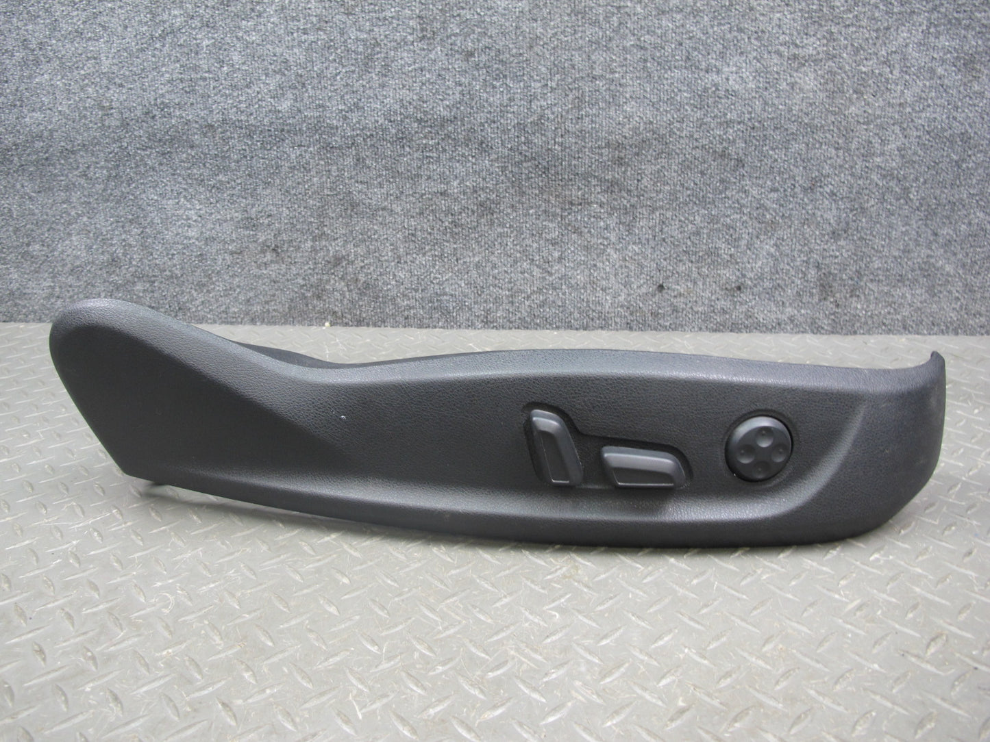 08-18 Audi 4G A7 S7 8T A5 S5 Front Right Seat Trim Cover w Switch & Lumbar OEM