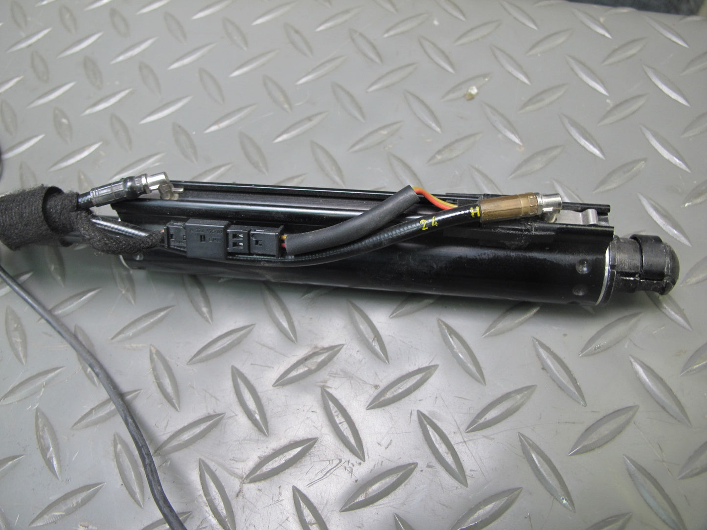 13-16 BMW E89 Z4 Convert TOP Roof Hydraulic Cylinder w Lines & Harness Set OEM
