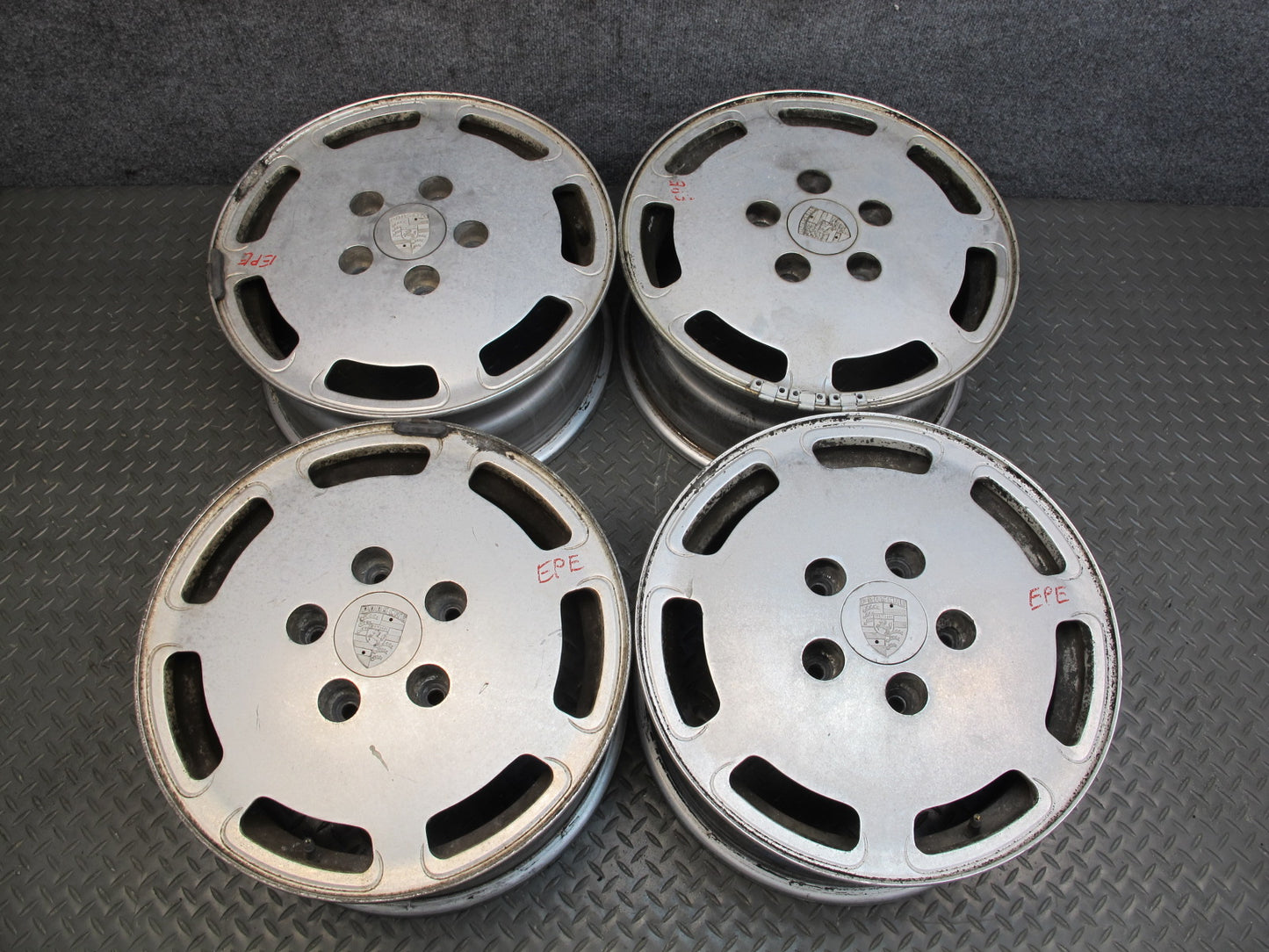 1983-1989 Porsche 928 Factory R16 16" Wheel Rim 16x7J ET65 92836102105 Set of 4