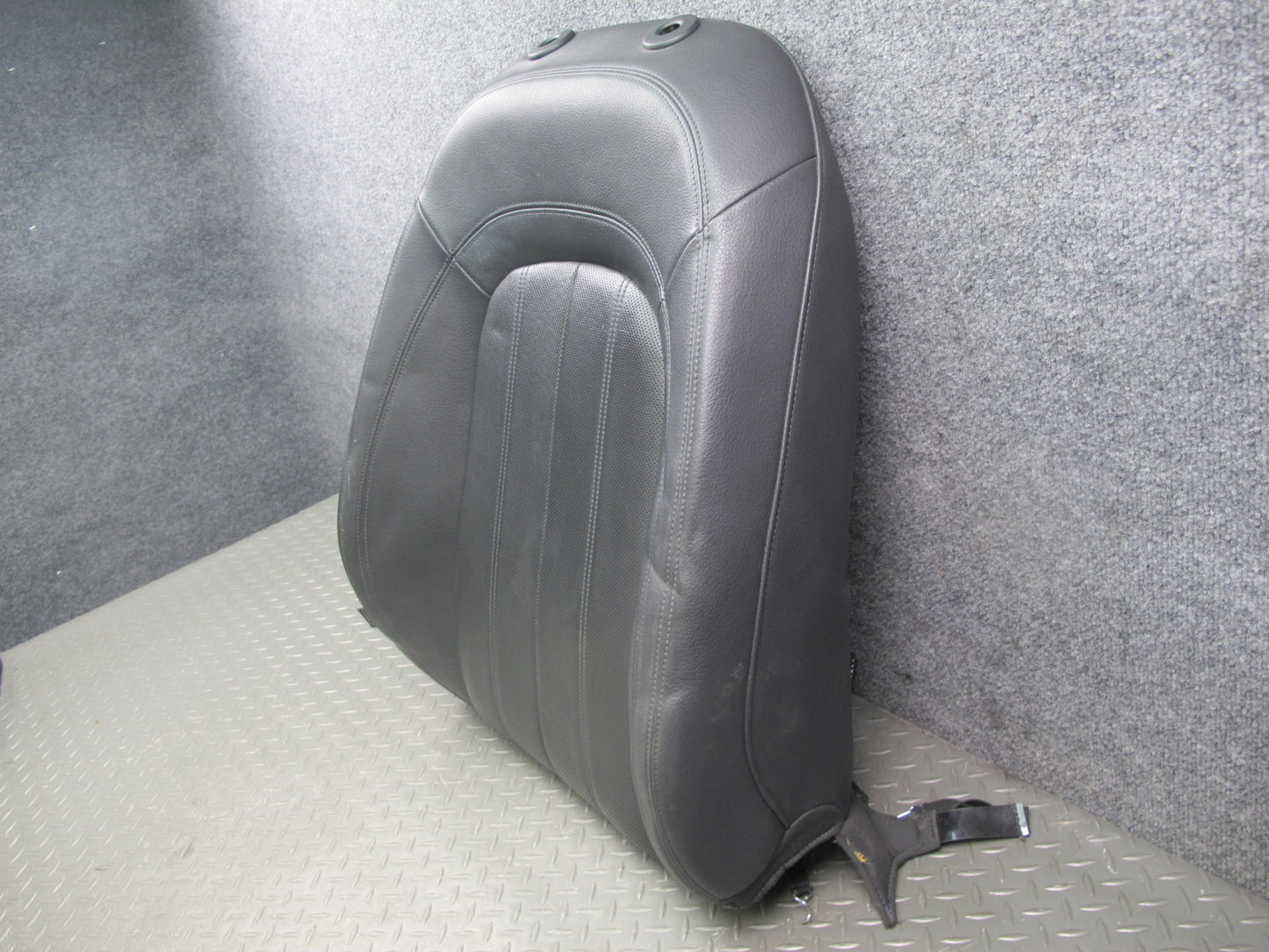 12-18 Audi 4G A7 Front Right Seat Upper Backrest Leather Cushion Black OEM