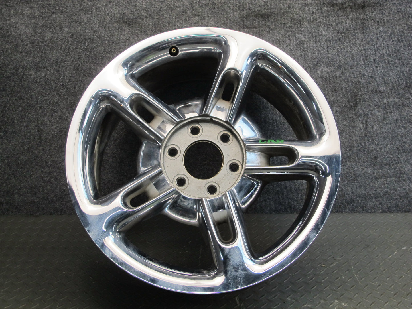 03-06 Chevrolet SSR Factory R19 19" Front Chrome Wheel Rim 19x8J ET32 OEM