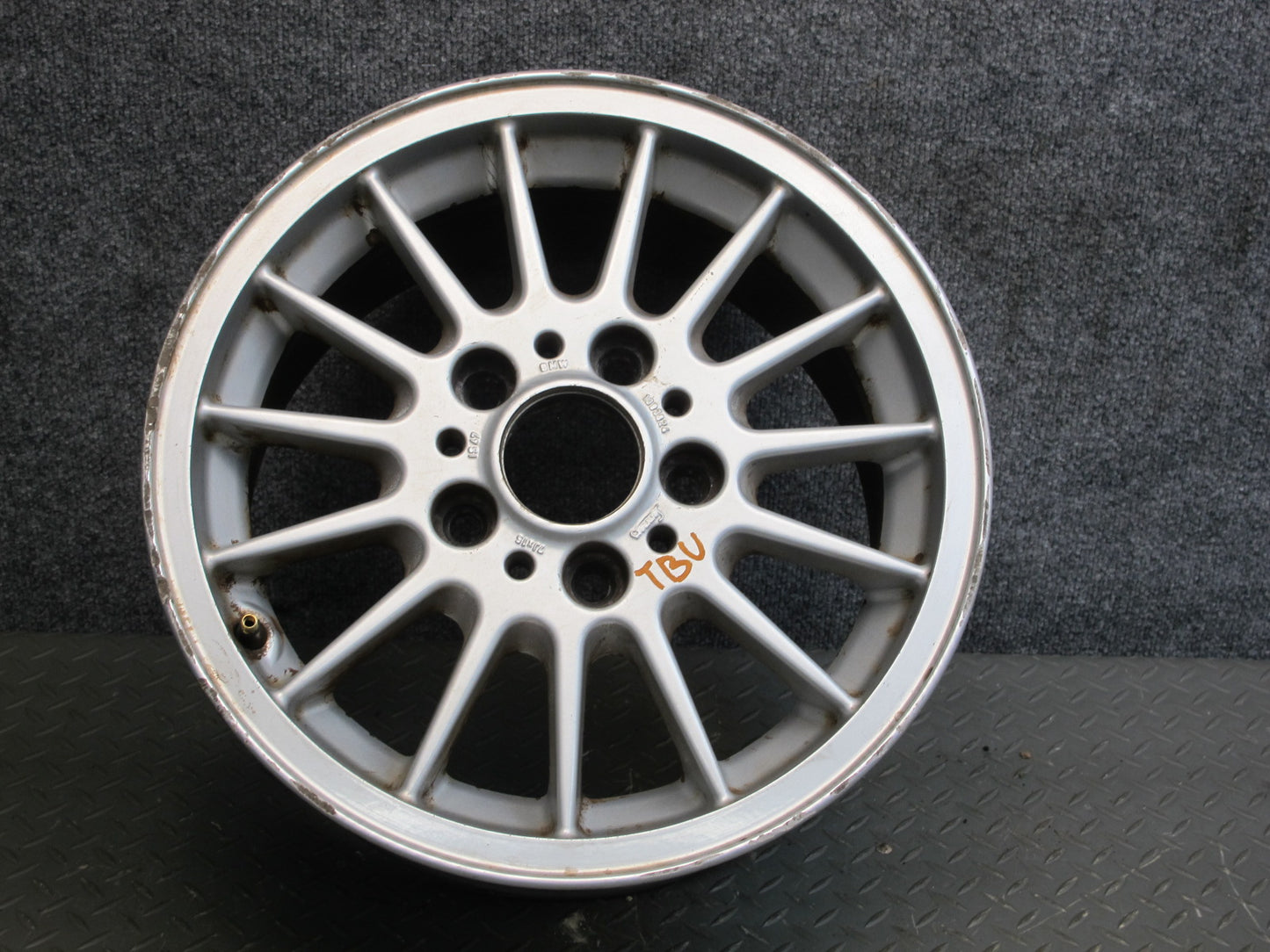 94-99 BMW E36 Style 32 Factory 15" R15 Alloy Wheel Rim 15x7J ET47 1093824 OEM