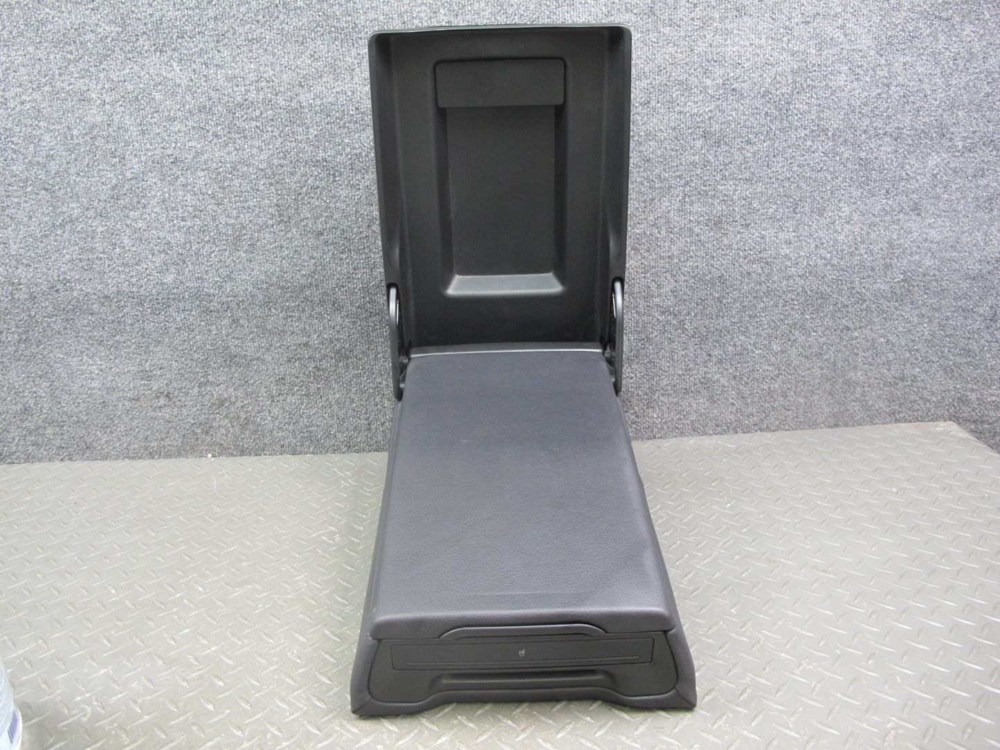 12-18 Audi 4G A7 S7 RS7 Rear Seat Center Armrest Storage CUP Holder Black OEM