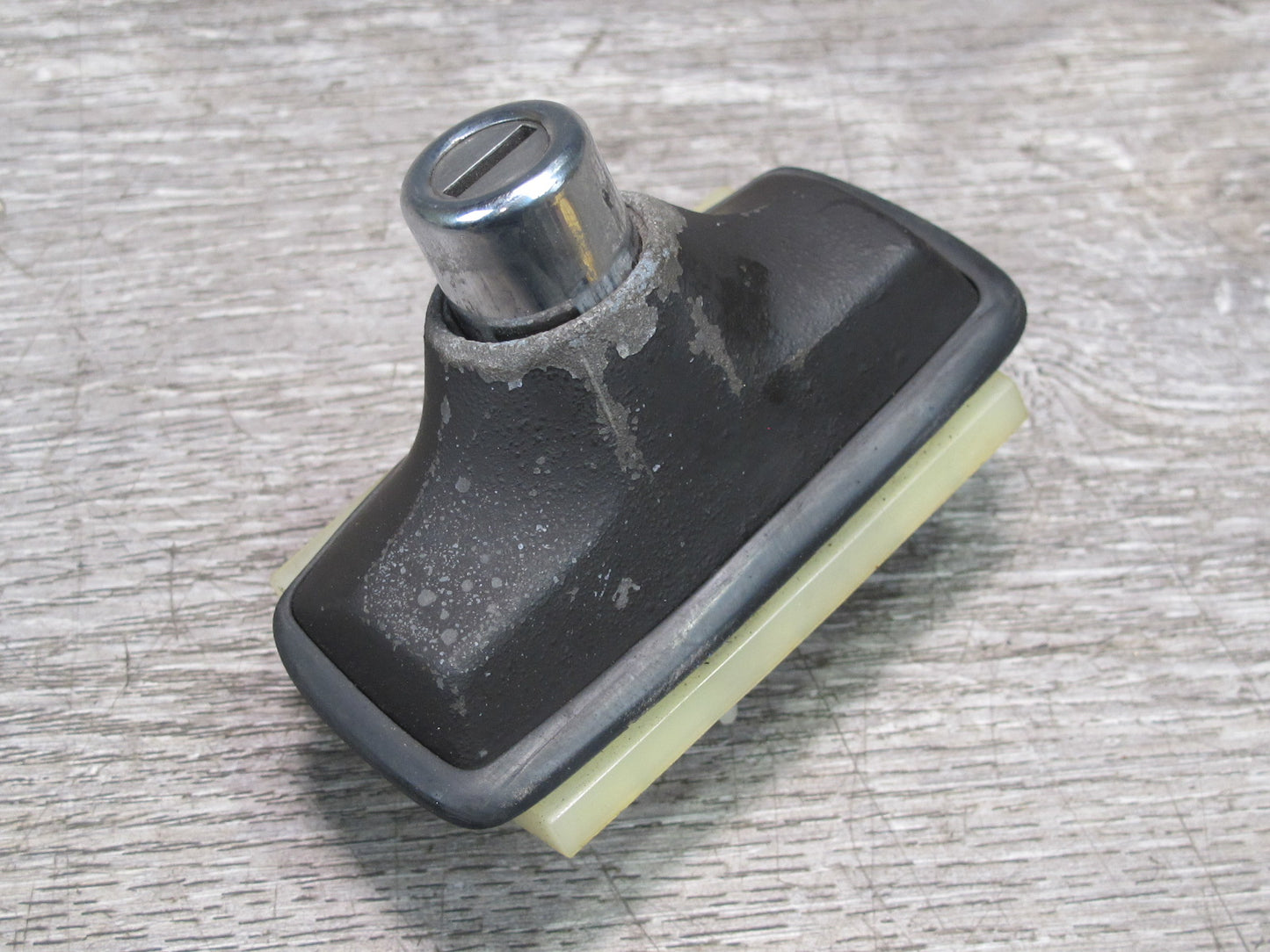 86-89 BMW E24 635CSi Rear Trunk Lid Lock Cylinder OEM