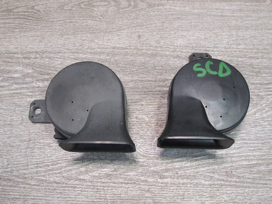 92-00 Lexus UZZ30L SC300 SC400 Set of 2 High & Low Tone Note Horn Signal OEM