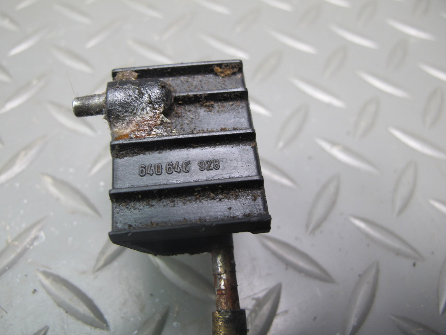 1983-1989 Porsche 928 S Sunroof Moon Roof Guide Tube Slide Cable Assembly