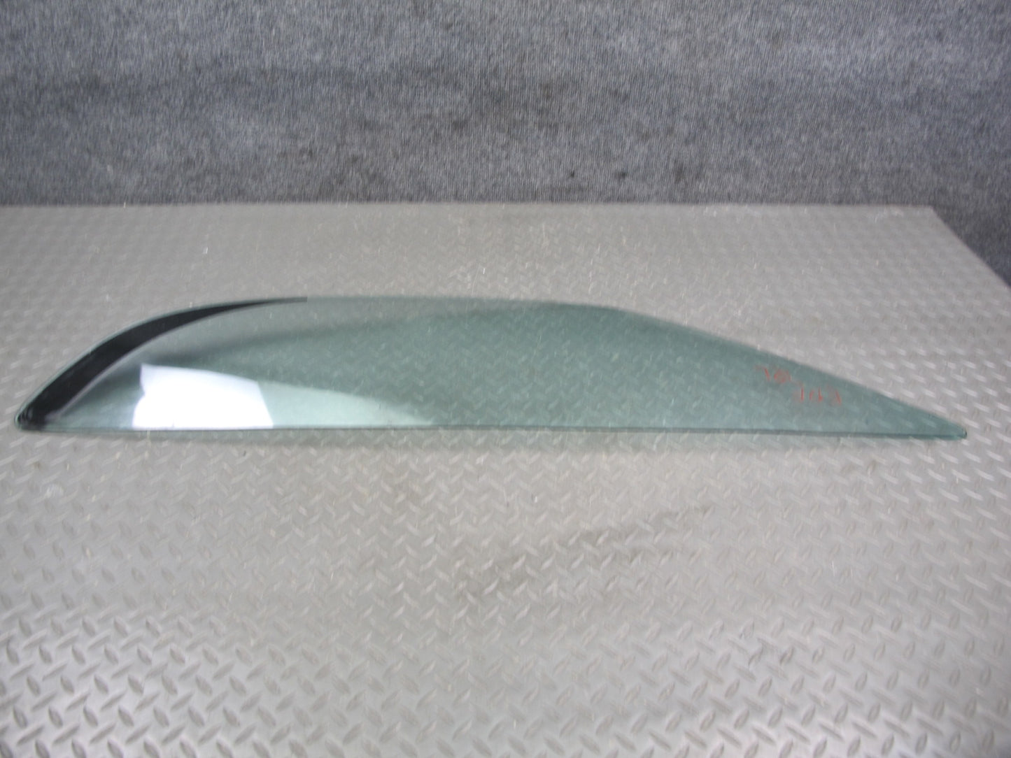 1983-1991 Porsche 928 S Rear Left Driver Side Quarter Glass Window