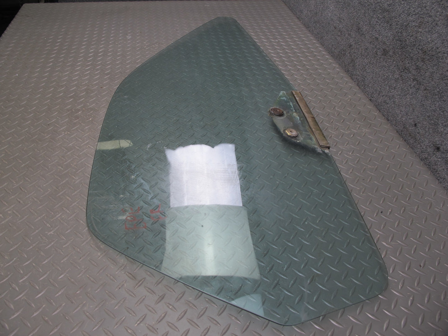 1983-1995 Porsche 928 S4 Front Right Passenger Side Door Window Glass