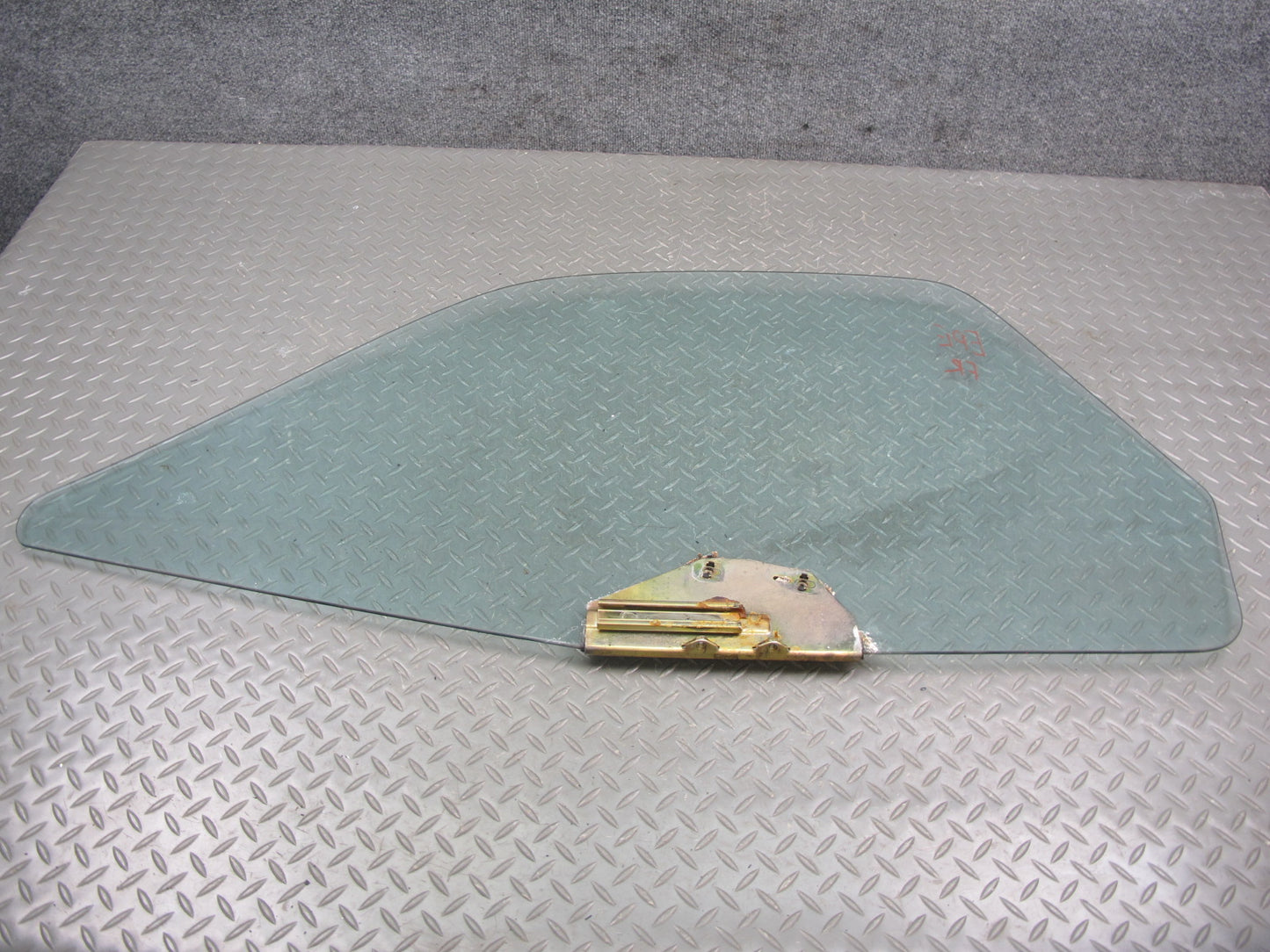 1983-1995 Porsche 928 S4 Front Right Passenger Side Door Window Glass