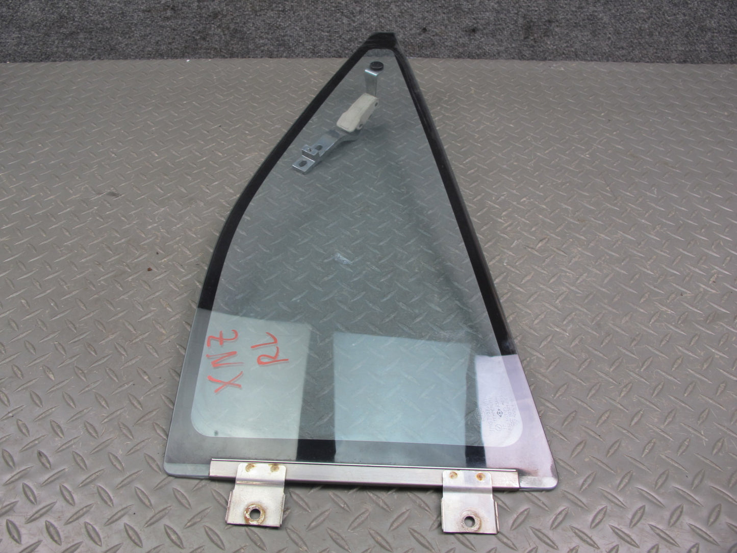 79-81 Datsun Nissan 280ZX S130 2+2 Rear Left Quarter Glass Window w Handle OEM