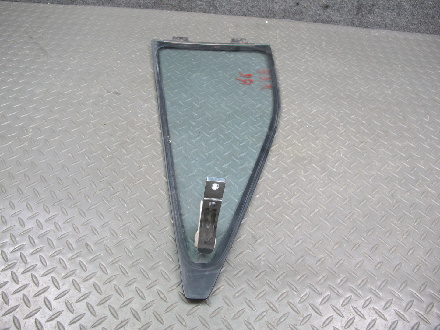 79-81 Datsun Nissan 280ZX S130 2+2 Rear Right Quarter Glass Window Handle OEM