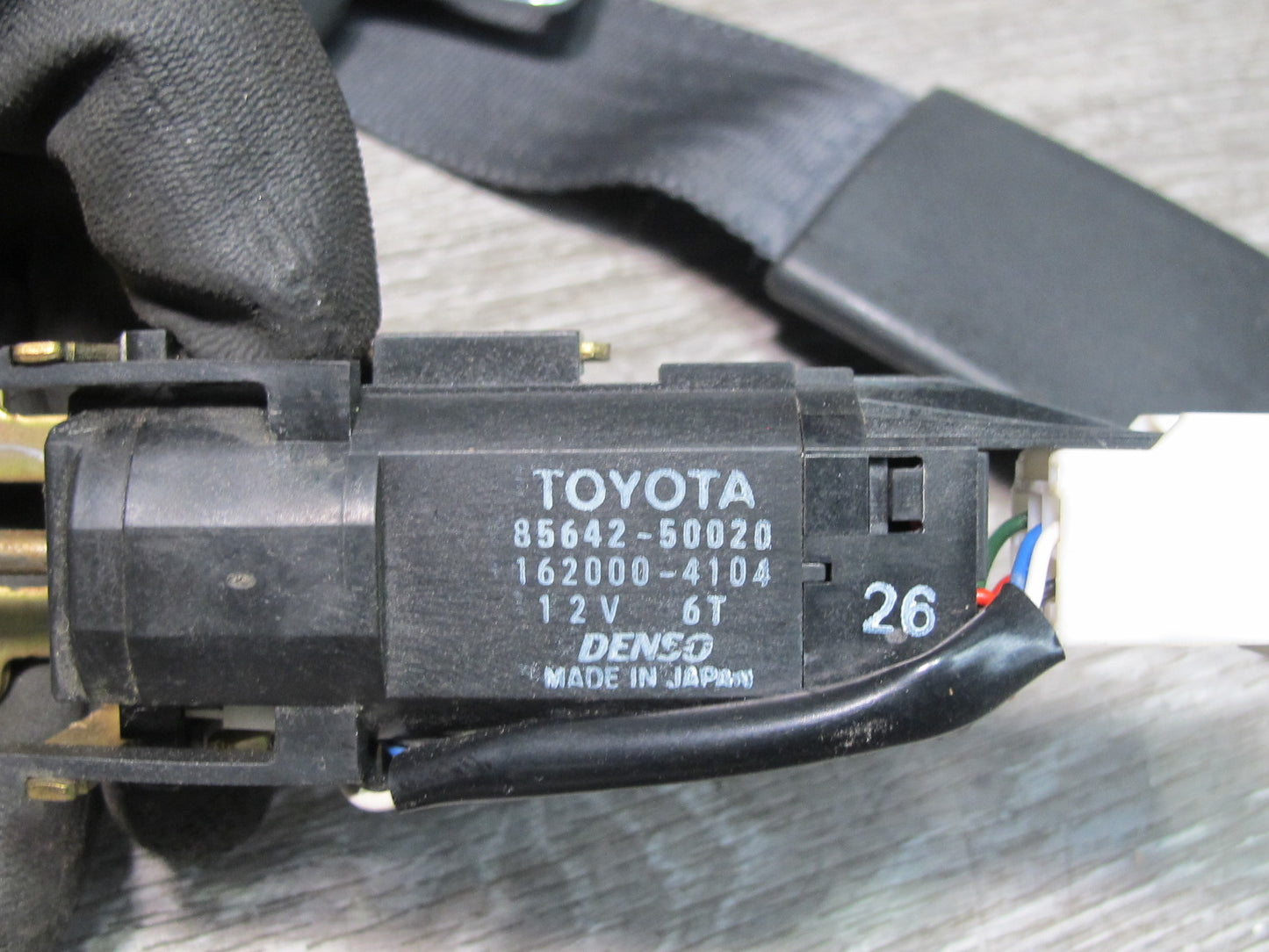 98-00 LEXUS LS400 FRONT RIGHT & LEFT SIDE SEATBELT RETRACTOR SET OEM