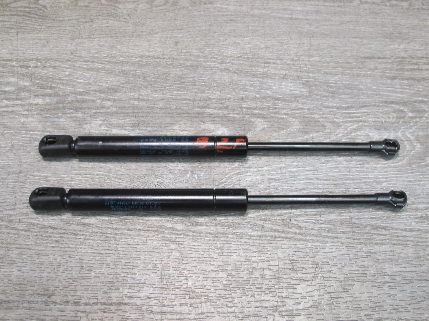 09-16 BMW E89 Z4 Convertible Hard TOP Set of 7 TOP Roof Hydraulic Cylinder OEM
