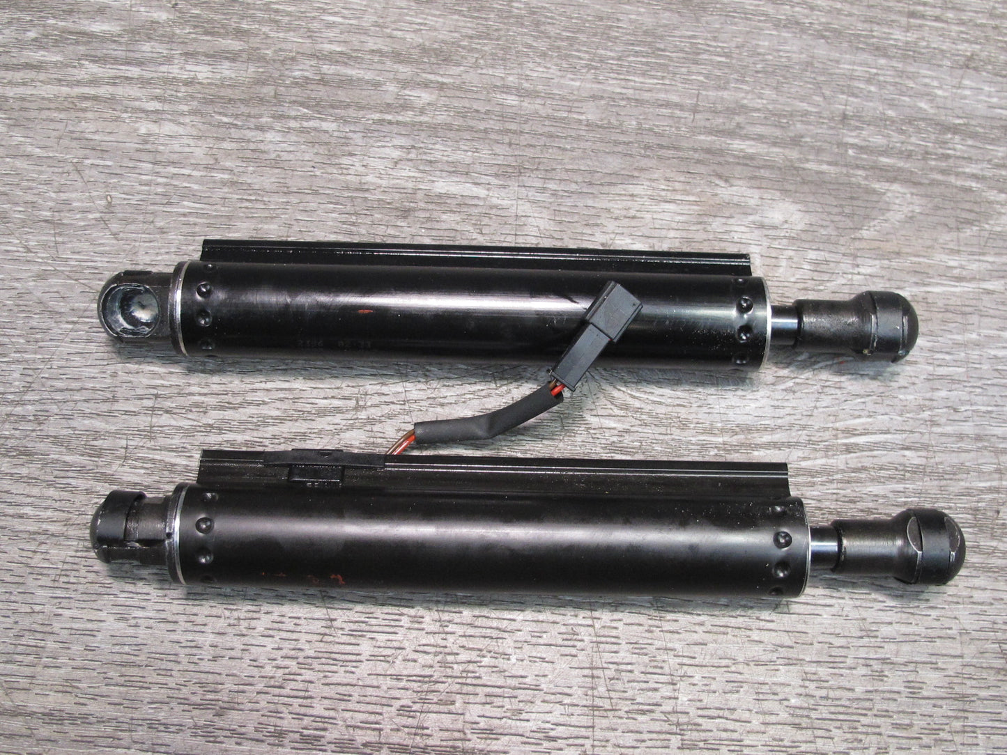 09-16 BMW E89 Z4 Convertible Hard TOP Set of 7 TOP Roof Hydraulic Cylinder OEM