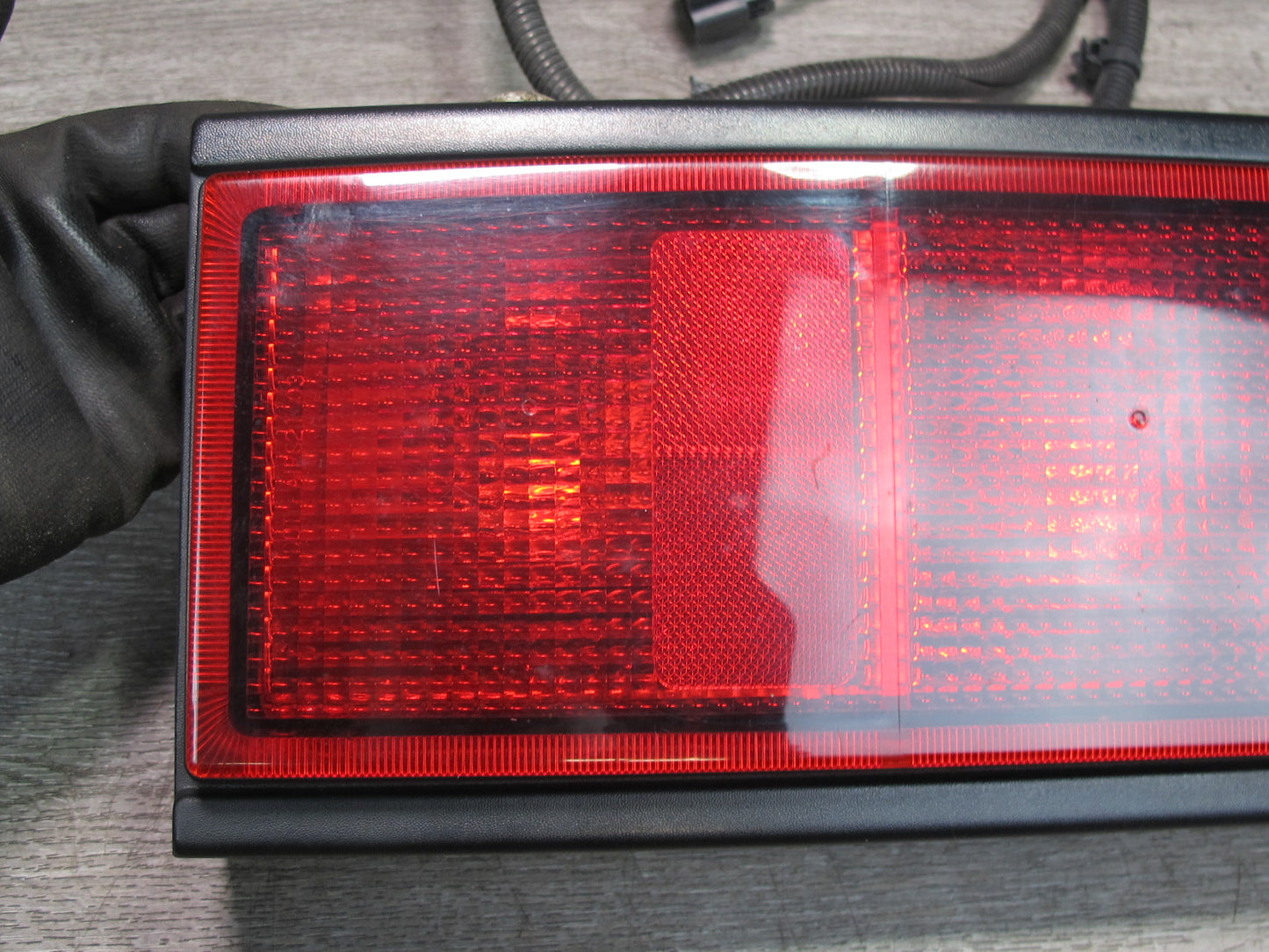 2005-2009 Hummer H2 Rear Right & Left Side Tail Light Brake Lamp Set