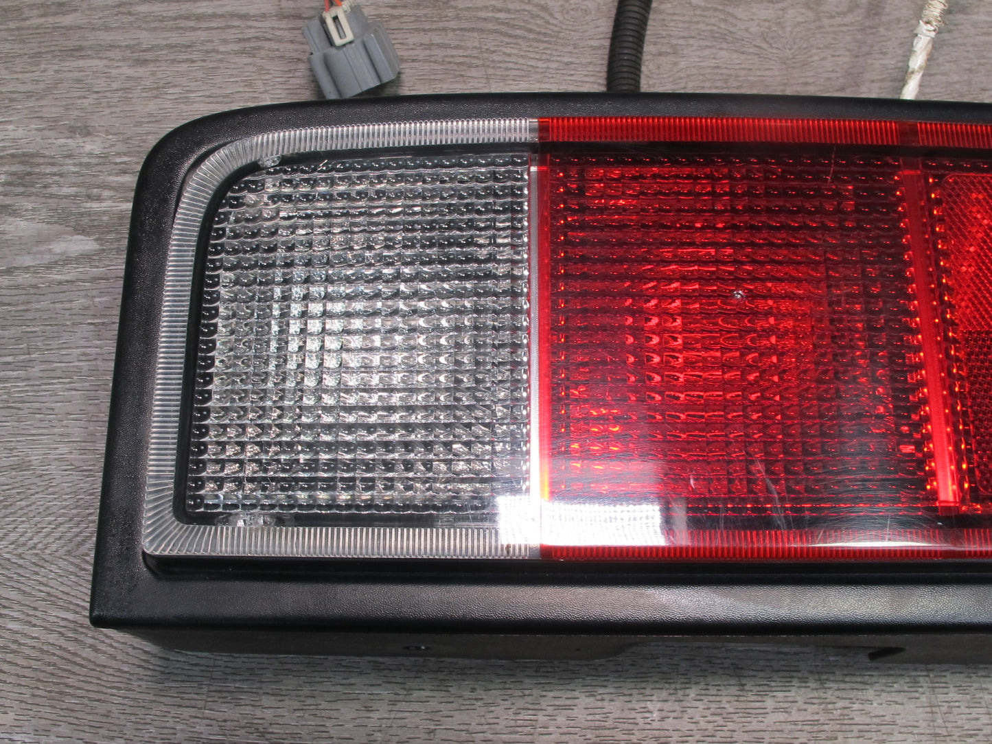 2005-2009 Hummer H2 Rear Right & Left Side Tail Light Brake Lamp Set