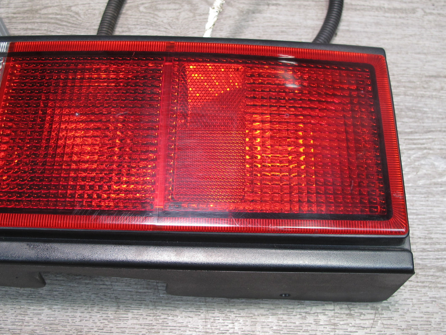 2005-2009 Hummer H2 Rear Right & Left Side Tail Light Brake Lamp Set