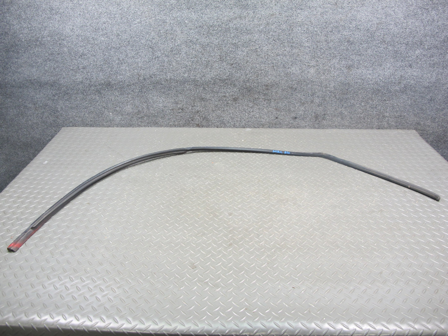 86-91 Mazda RX7 Coupe Set of 4 Left & Right Door Weatherstrip Rubber Seal OEM