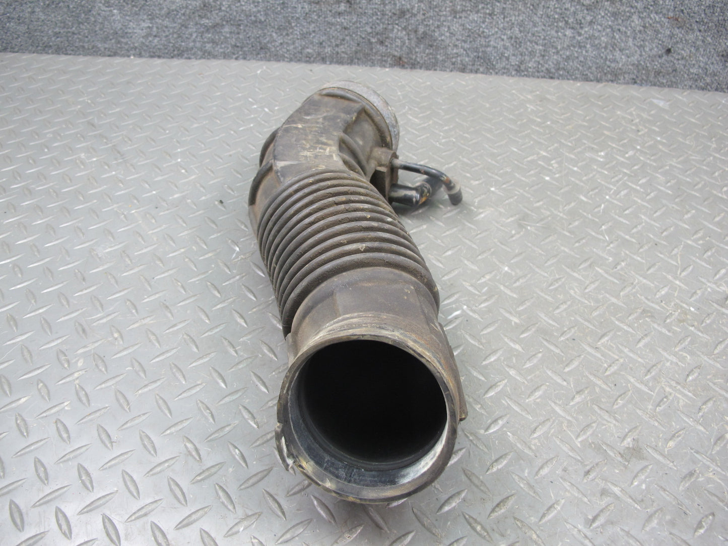 86-88 Mazda RX7 NON Turbo Air Intake Duct Hose Pipe Line OEM