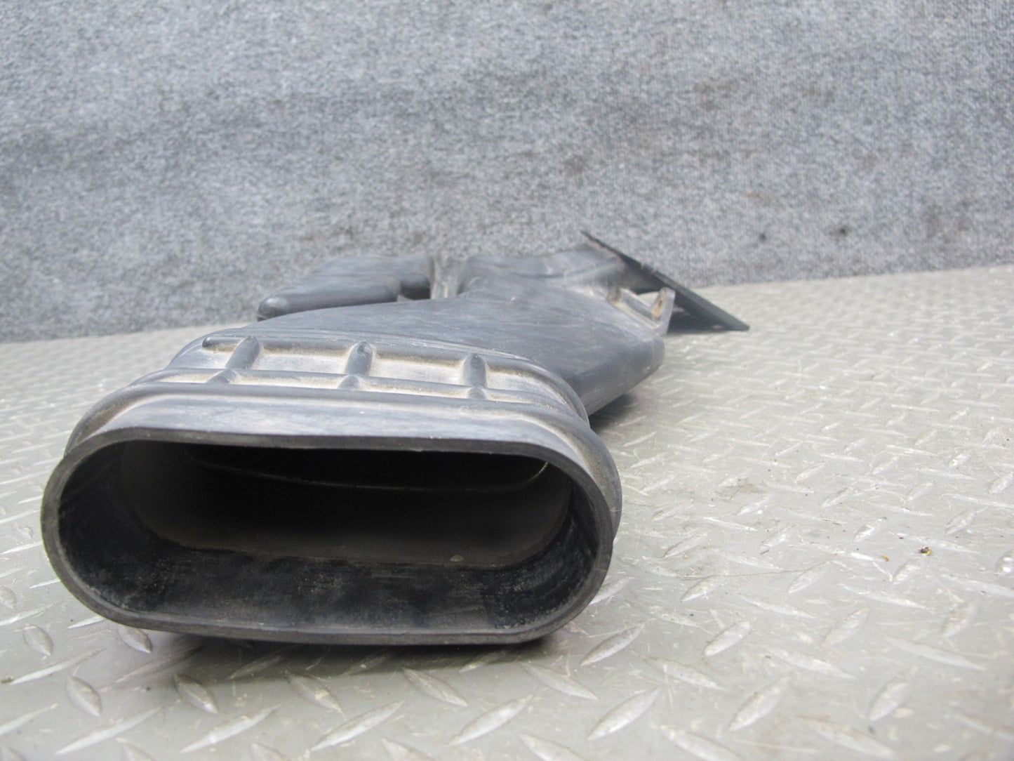 86-88 Mazda RX7 FC3S Fresh Air Intake Duct Pipe N326-13-201 OEM