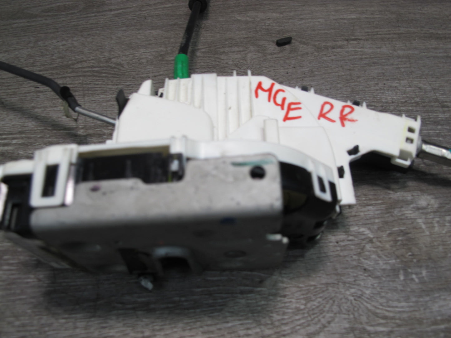 14-19 Maserati Ghibli M157 Rear Right Door Lock Latch Actuator 670030898 OEM