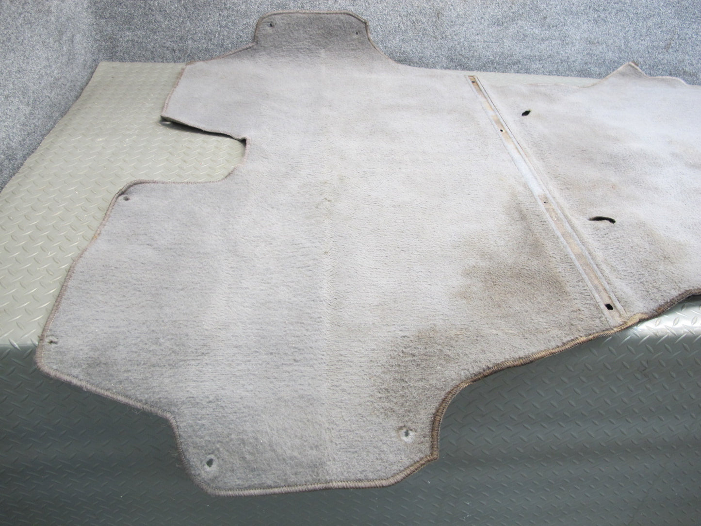 86-91 Mazda RX7 Coupe Rear Trunk Floor MAT Liner Carpet Cover OEM