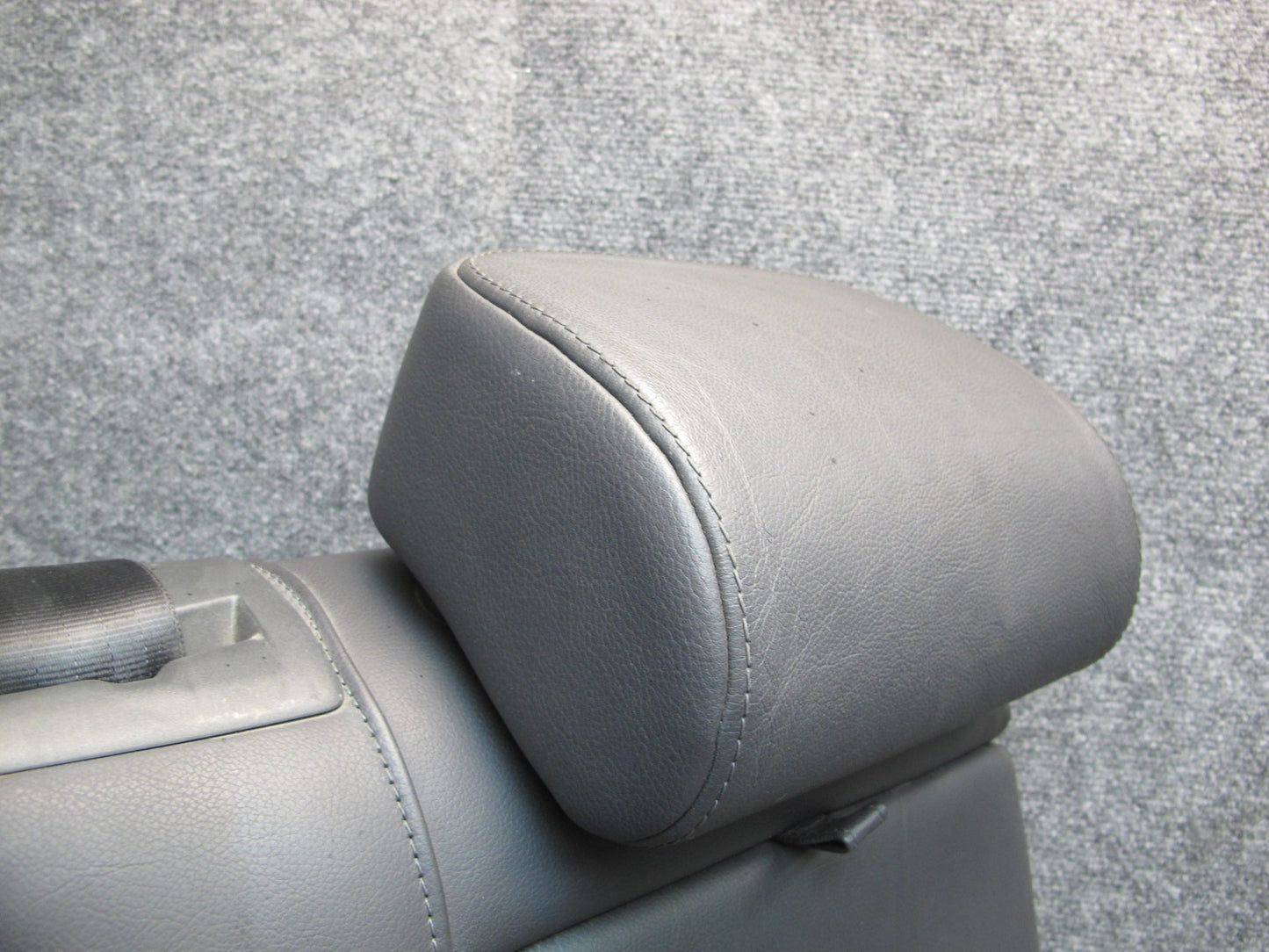 06-09 VW MK5 R32 GTI 2-DOOR Rear Leather Seat Upper & Lower Cushion Set OEM