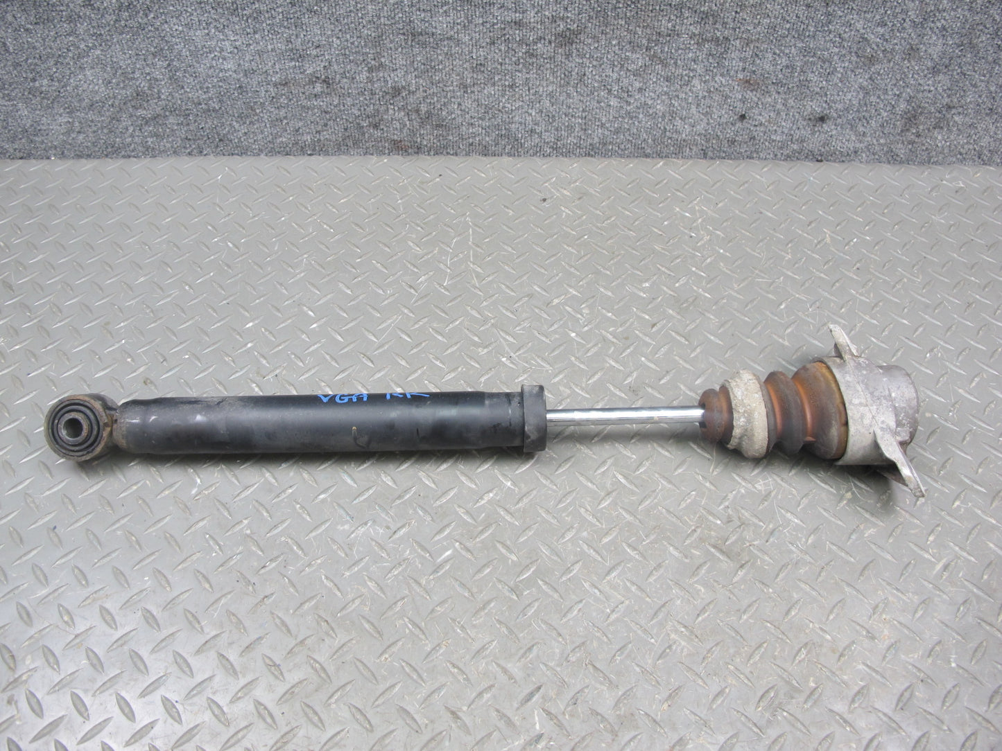 2008 VW Golf MK5 R32 VR6 AWD Rear Left & Right Strut Shock Absorber Set OEM