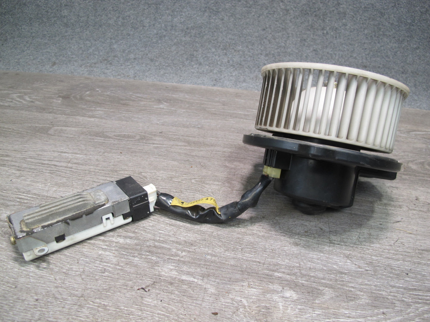 92-00 Lexus UZZ30L SC300 SC400 A/C Heater Blower Motor Fan w Resistor OEM